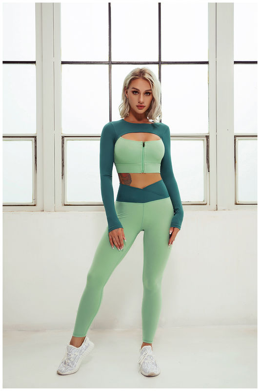 Van de de Gymnastiekyoga van de polyestergeschiktheid van de Klerenvrouwen Bebouwde de Trainingbeenkappen Activewear