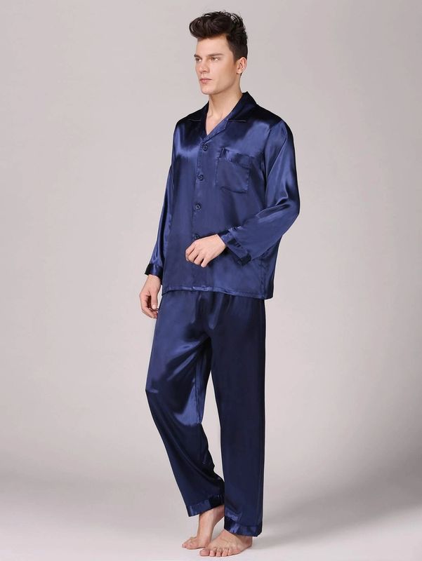 Van de de Nachtkledingszijde van Setnotchmensen van Warme de Zitkamer van de de Pyjamapyjama de Wintermensen